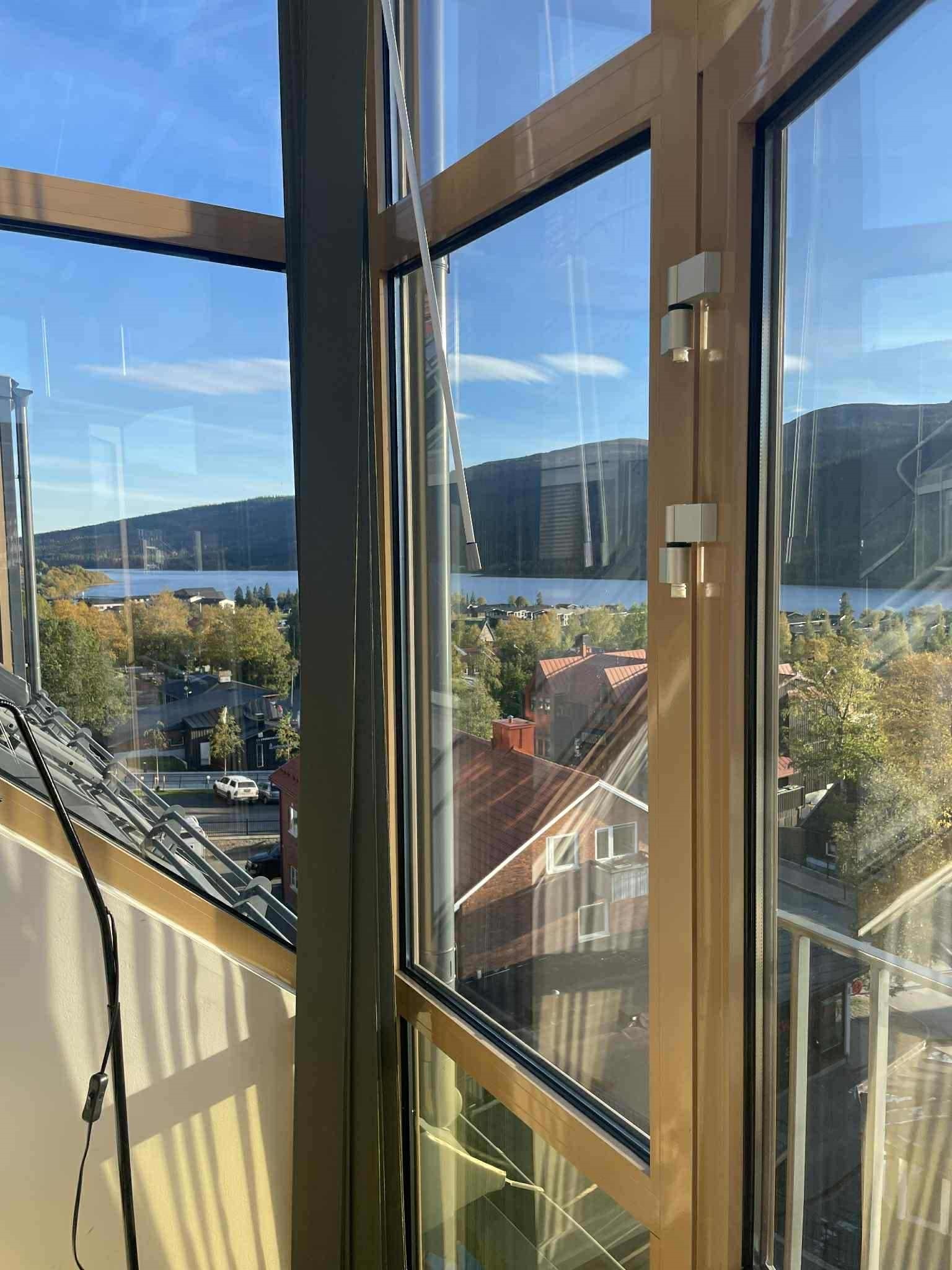 Åre semester skidåkning centralt nära liften 